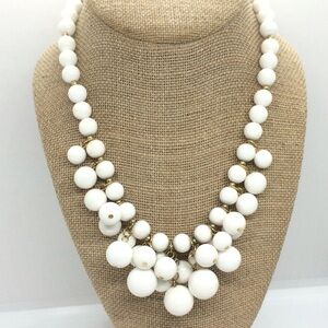 VINTAGE 80S TRIFARI BAUBLE BEAD NECKLACE WHITE GOLD COLLAR ACRYLIC DANGLE